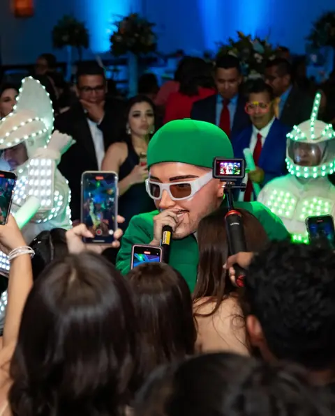 Sociales · Chepe Show